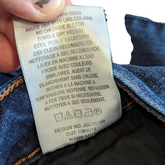 Joe's Jeans Cropped Capris - Picture 5 of 8